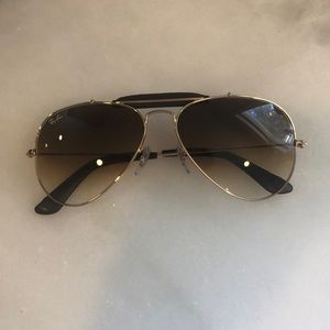 Ray ban aviators